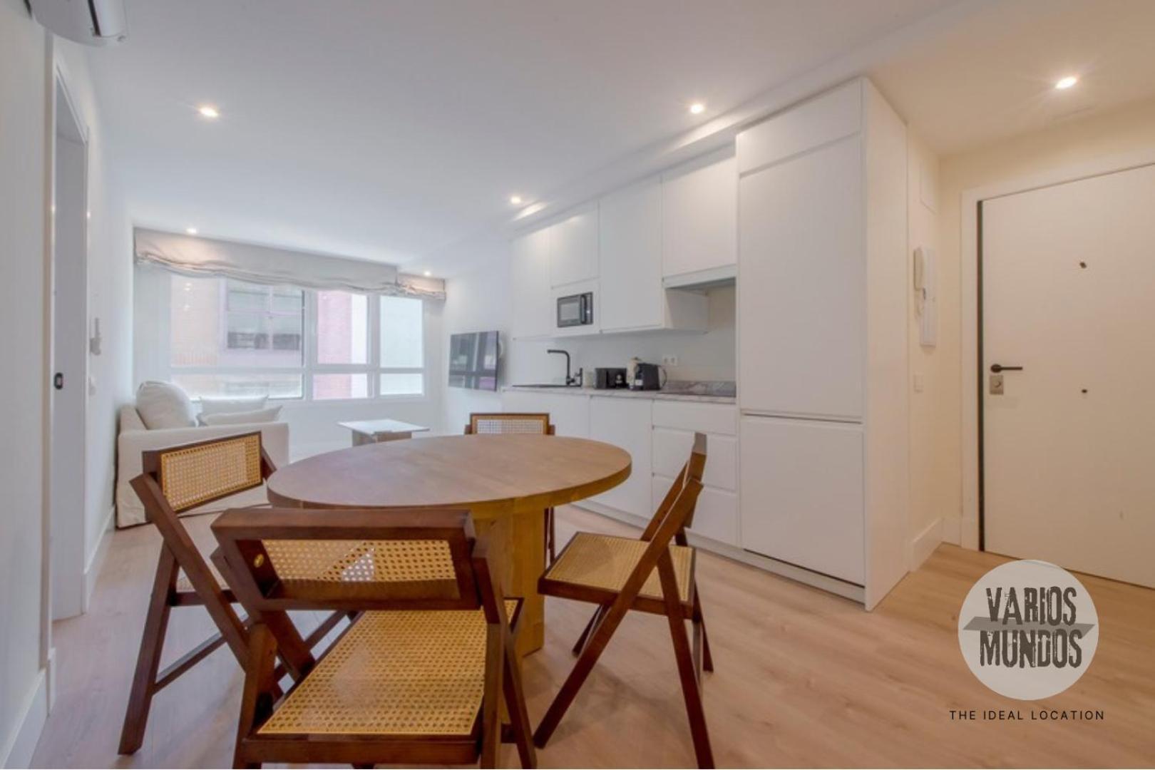 Tu Casa Para 4 En Malasana Ven A San Bernardo 20 Madrid Luaran gambar