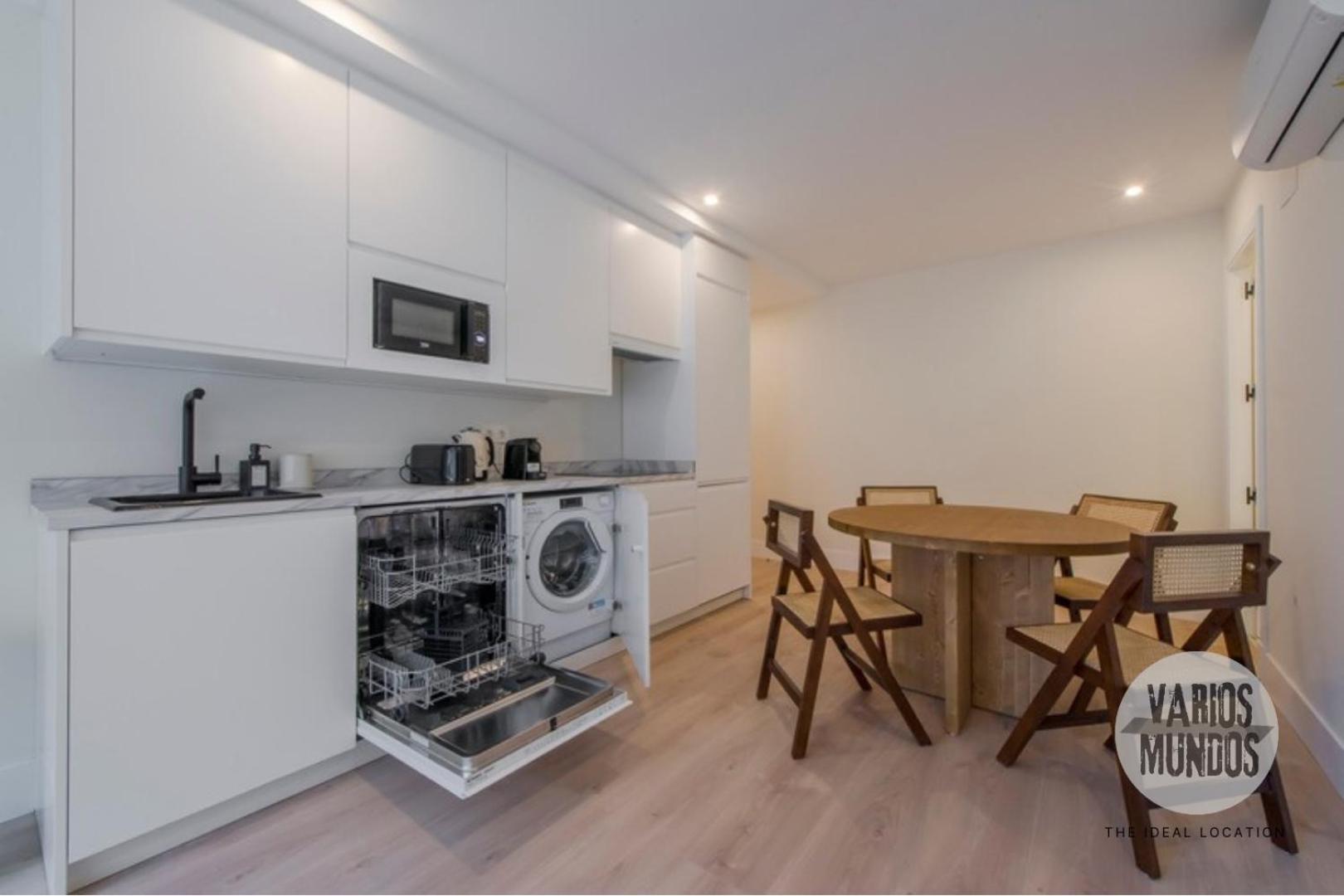 Tu Casa Para 4 En Malasana Ven A San Bernardo 20 Madrid Luaran gambar